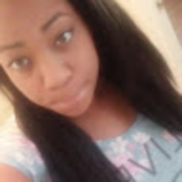 Meet your Posher, Priscilla - Picture 1 of 1